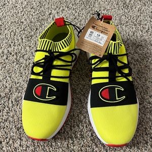 Champion Men's Hype Lo Neon Athletic
Sneakers Size 10
